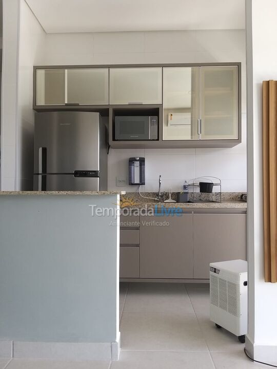 Apartamento para alquiler de vacaciones em Ubatuba (Praia das Toninhas)