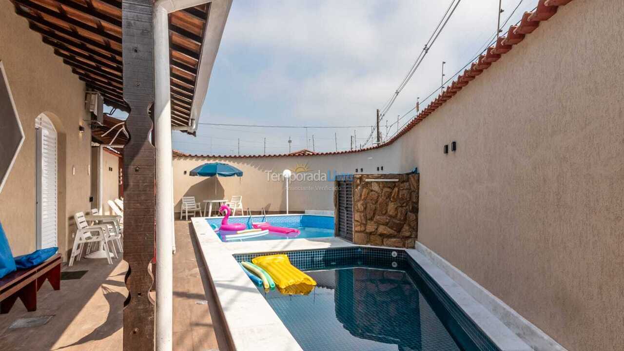 Casa para alquiler de vacaciones em Praia Grande (Balneário Florida)