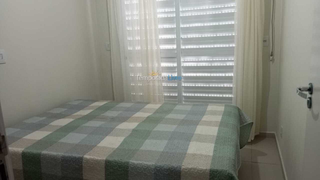 Apartment for vacation rental in Balneário Piçarras (Piçarras)