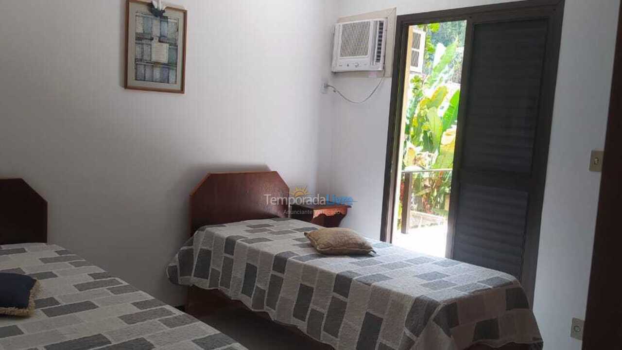 Apartment for vacation rental in Ubatuba (Praia Grande)