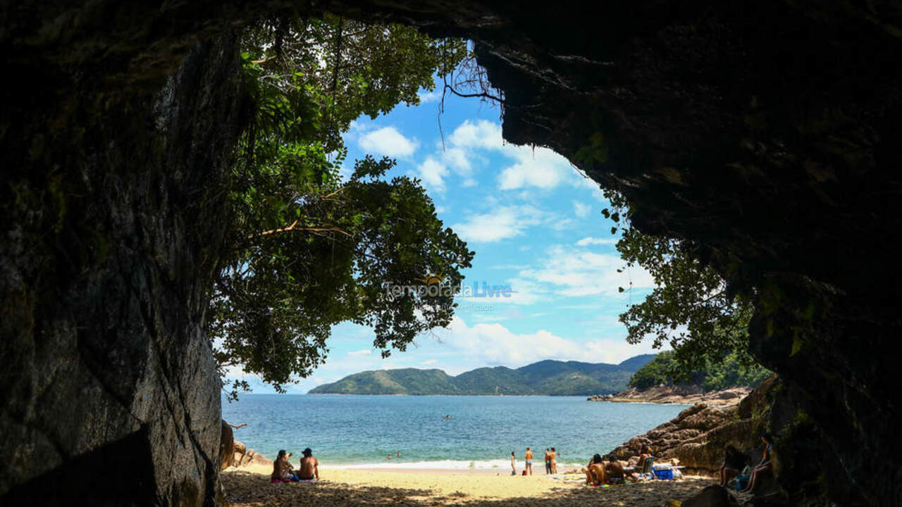 Casa para aluguel de temporada em Ubatuba (Maranduba)