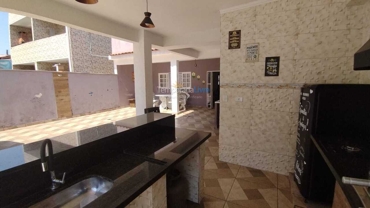 Casa para aluguel de temporada em Ubatuba (Maranduba)