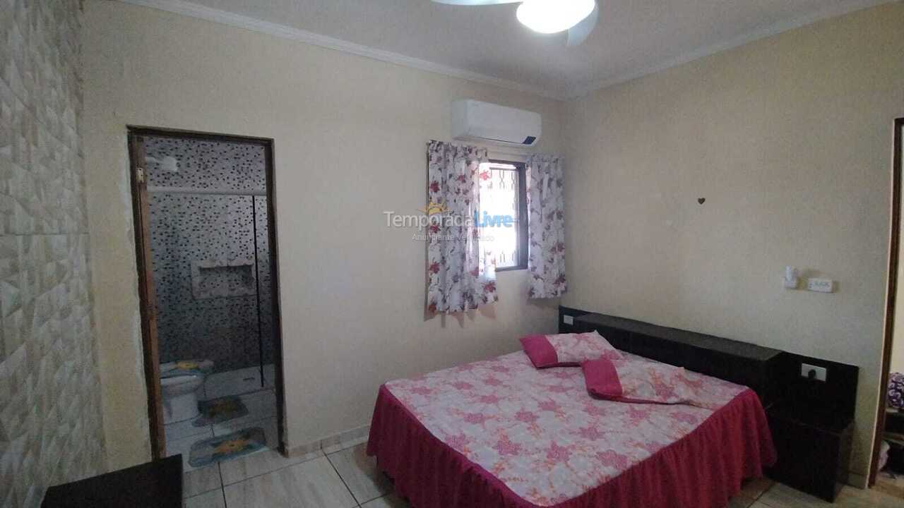 Casa para aluguel de temporada em Ubatuba (Maranduba)