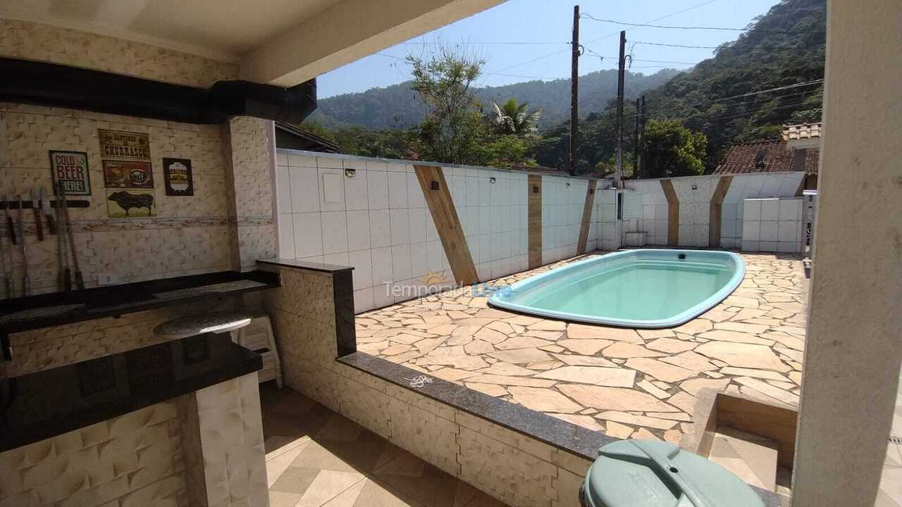 Casa para aluguel de temporada em Ubatuba (Maranduba)