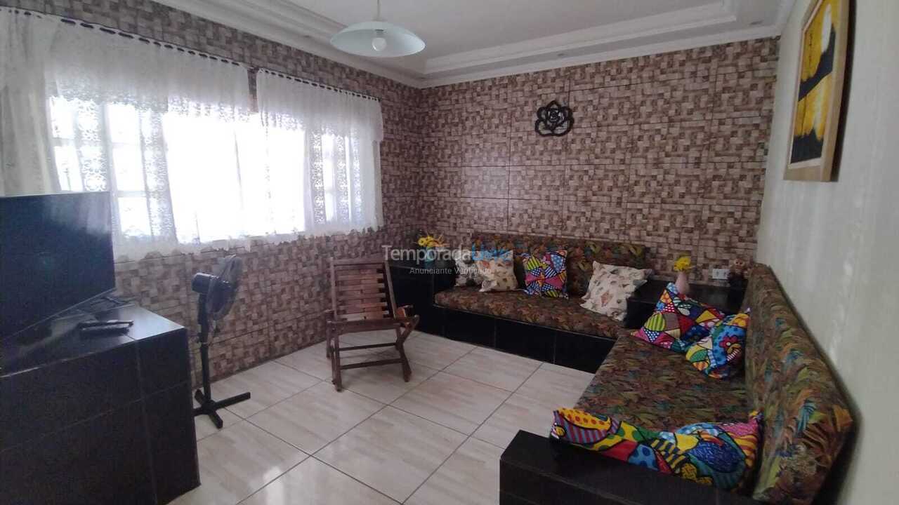 Casa para aluguel de temporada em Ubatuba (Maranduba)