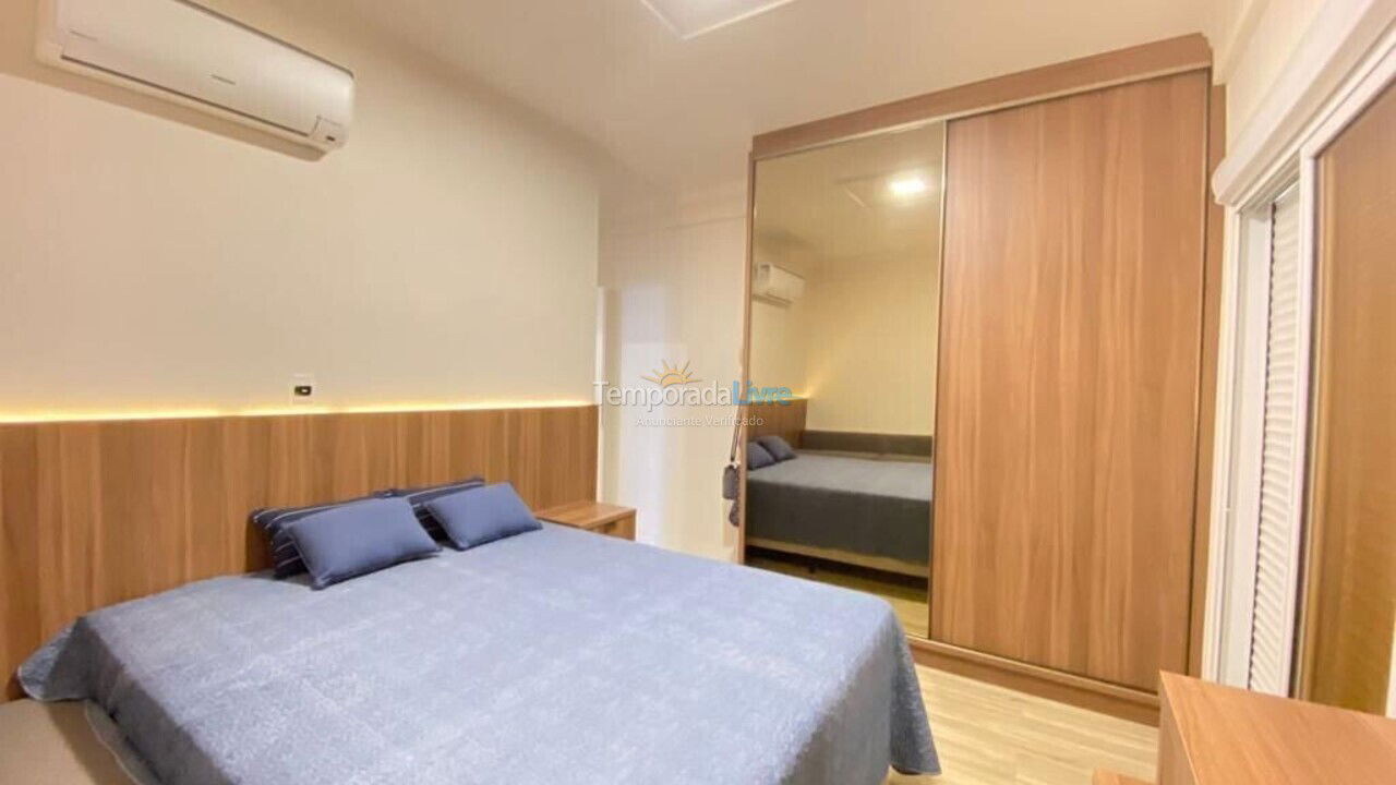 Apartamento para alquiler de vacaciones em Bombinhas (Praia de Bombas)