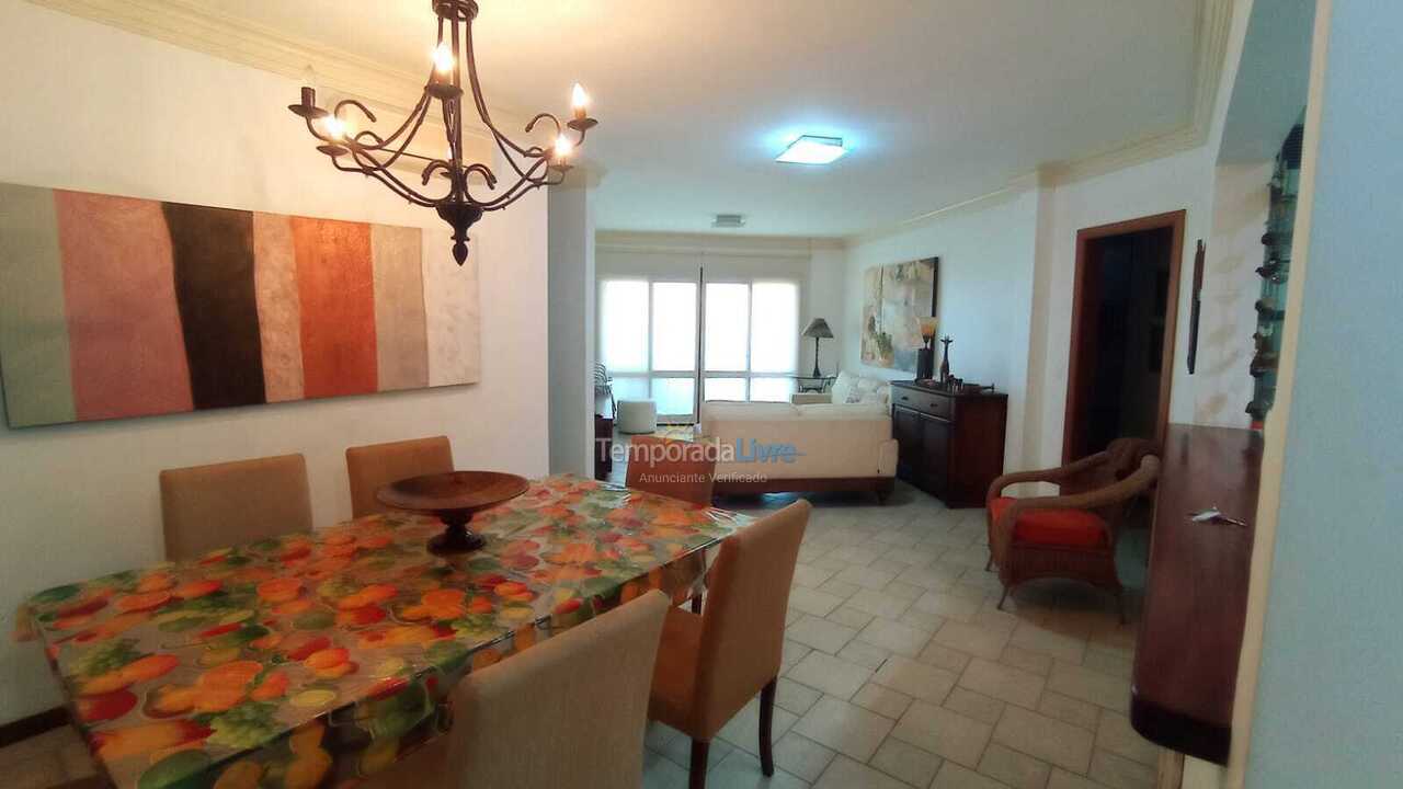 Apartamento para aluguel de temporada em Ubatuba (Praia Grande)