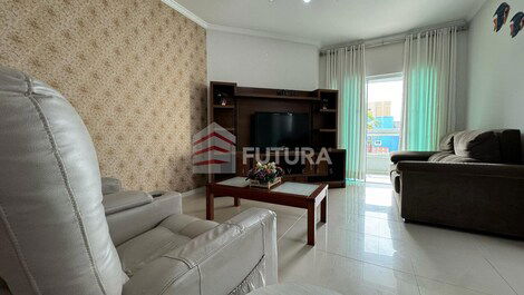 Beautiful 2 bedroom apartment 80 meters from Bombas beach