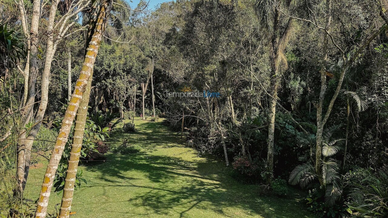 Casa para alquiler de vacaciones em Carapicuíba (Granja Viana)