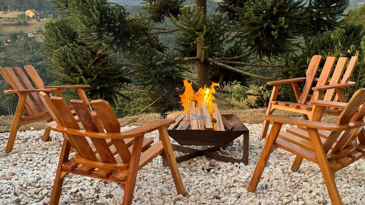 Granja para alquiler de vacaciones em Campos do Jordão (Descansopolis)