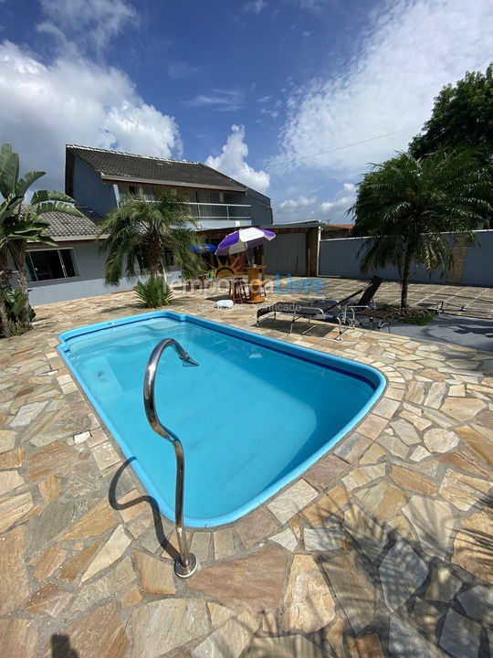 House for vacation rental in Guaratuba (Coroados)