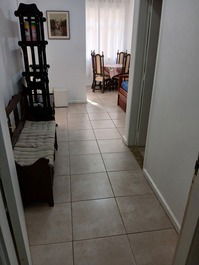 COPACABANA 2 BEDROOM APARTMENT 1 BLOCK FROM THE BEACH (100 METERS)