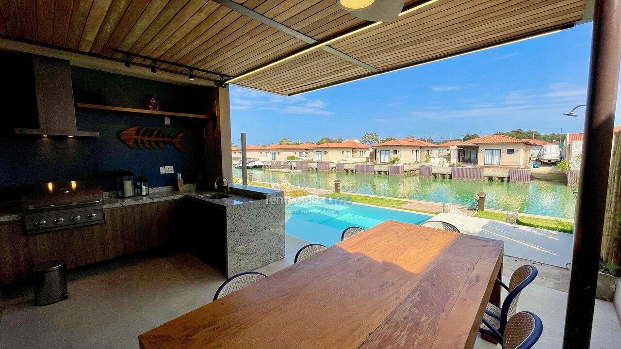 Casa para aluguel de temporada em Armação dos Búzios (Praia da Baía Formosa)