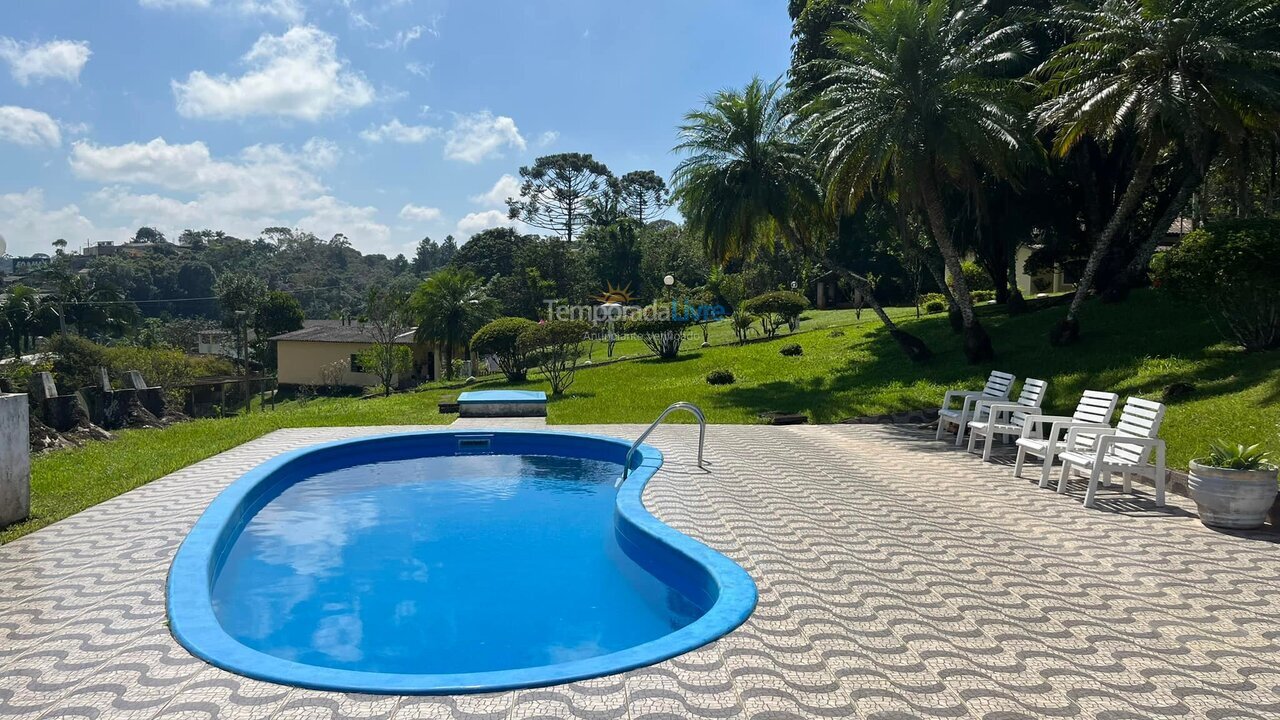 Casa para alquiler de vacaciones em Juquitiba (Palestina)