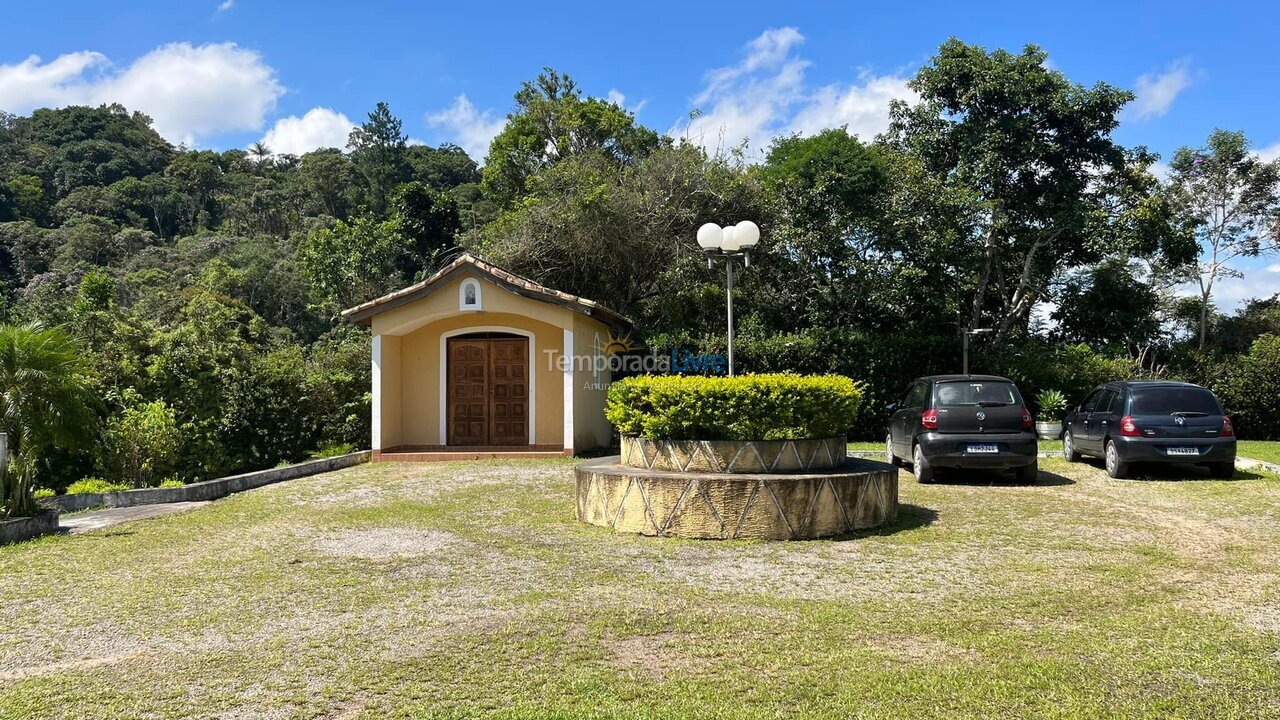 Casa para alquiler de vacaciones em Juquitiba (Palestina)