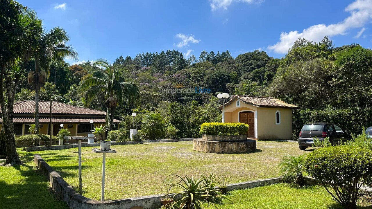 Casa para alquiler de vacaciones em Juquitiba (Palestina)