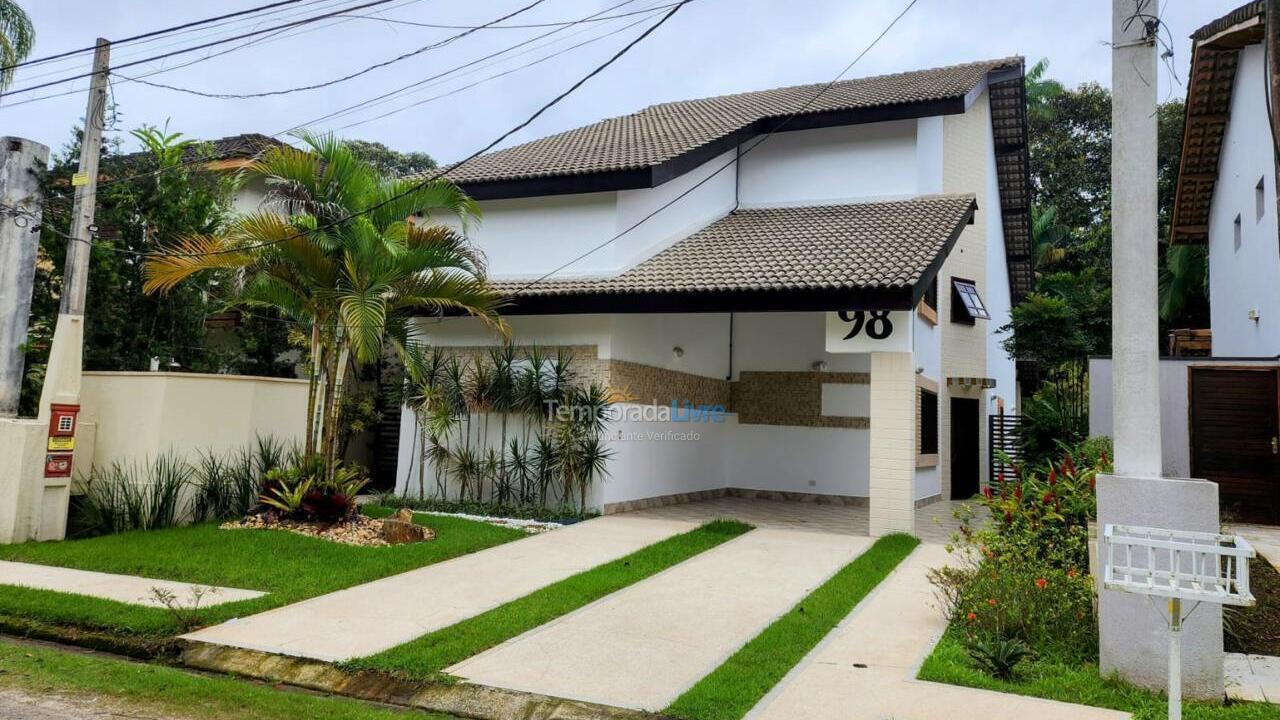 Casa para aluguel de temporada em Bertioga (Riviera de São Lourenço)