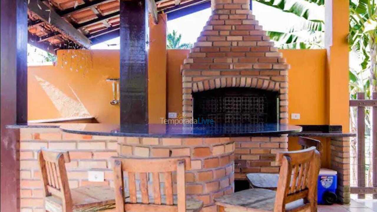 Casa para alquiler de vacaciones em São Sebastião (Praia da Baleia)