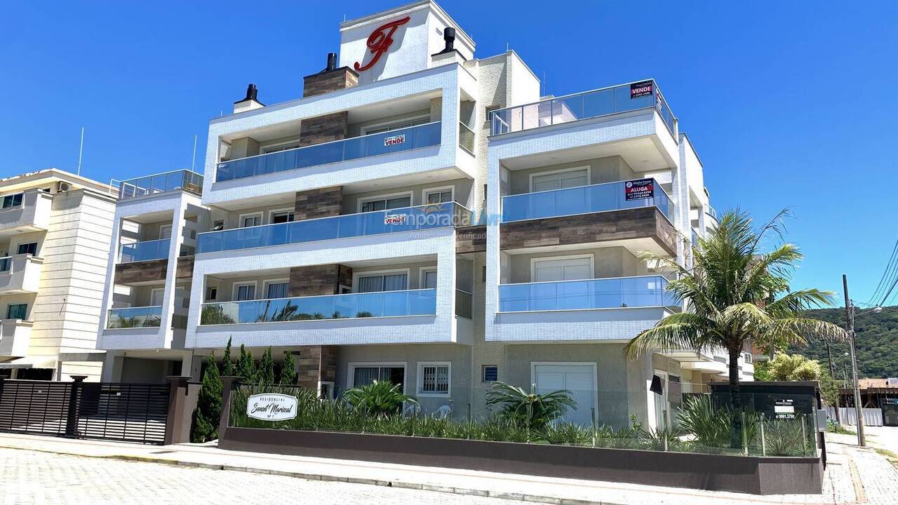 Apartment for vacation rental in Bombinhas (Mariscal)