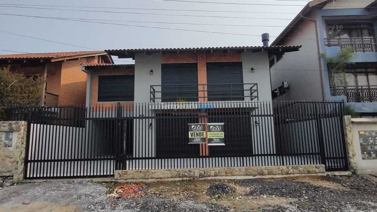 Casa para alquiler de vacaciones em São Francisco do Sul (Enseada)