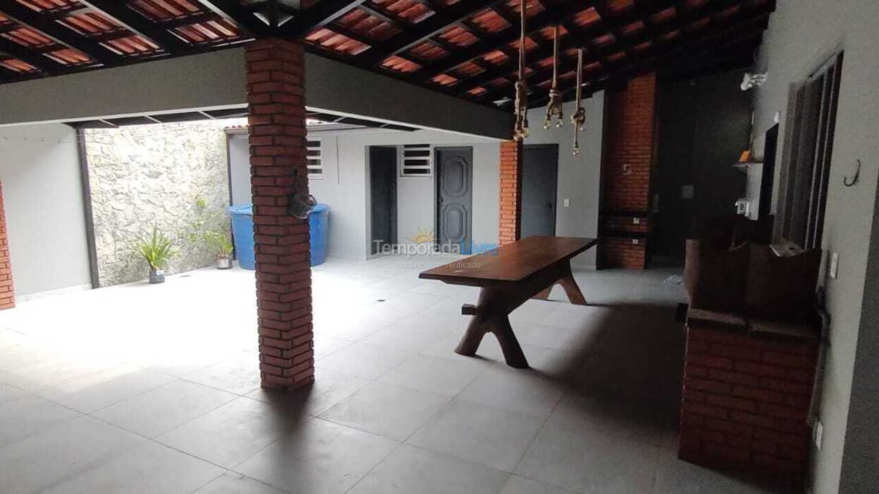 Casa para alquiler de vacaciones em São Francisco do Sul (Enseada)