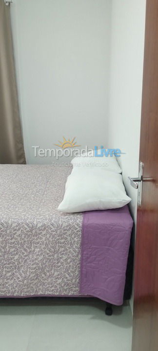 Apartamento para aluguel de temporada em Guarujá (Pitangueiras)