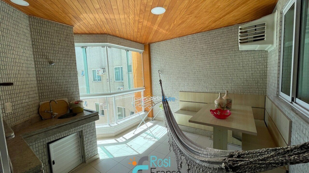 Apartamento para aluguel de temporada em Itapema (Centro)
