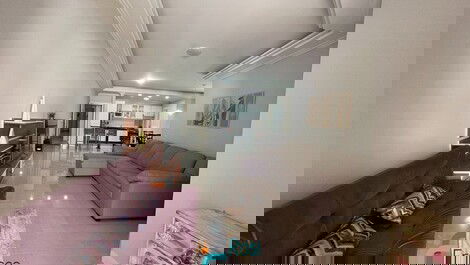Apartamento 3 dormitórios quadra mar Itapema SC
