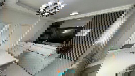 Apartamento de 3 suítes vista mar Meia Praia SC