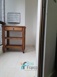 Apartamento quadra mar 2 dormitórios Meia Praia SC