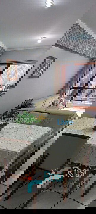 Apartamento para aluguel de temporada em Itapema (Centro Frente Mar)