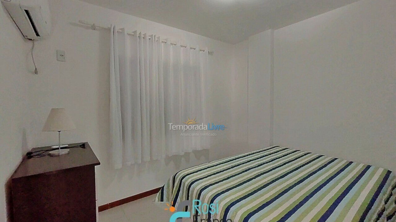 Apartamento para alquiler de vacaciones em Itapema (Meia Praia Frente Mar)