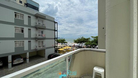 3 bedroom apartment facing the sea Itapema Meia Praia SC