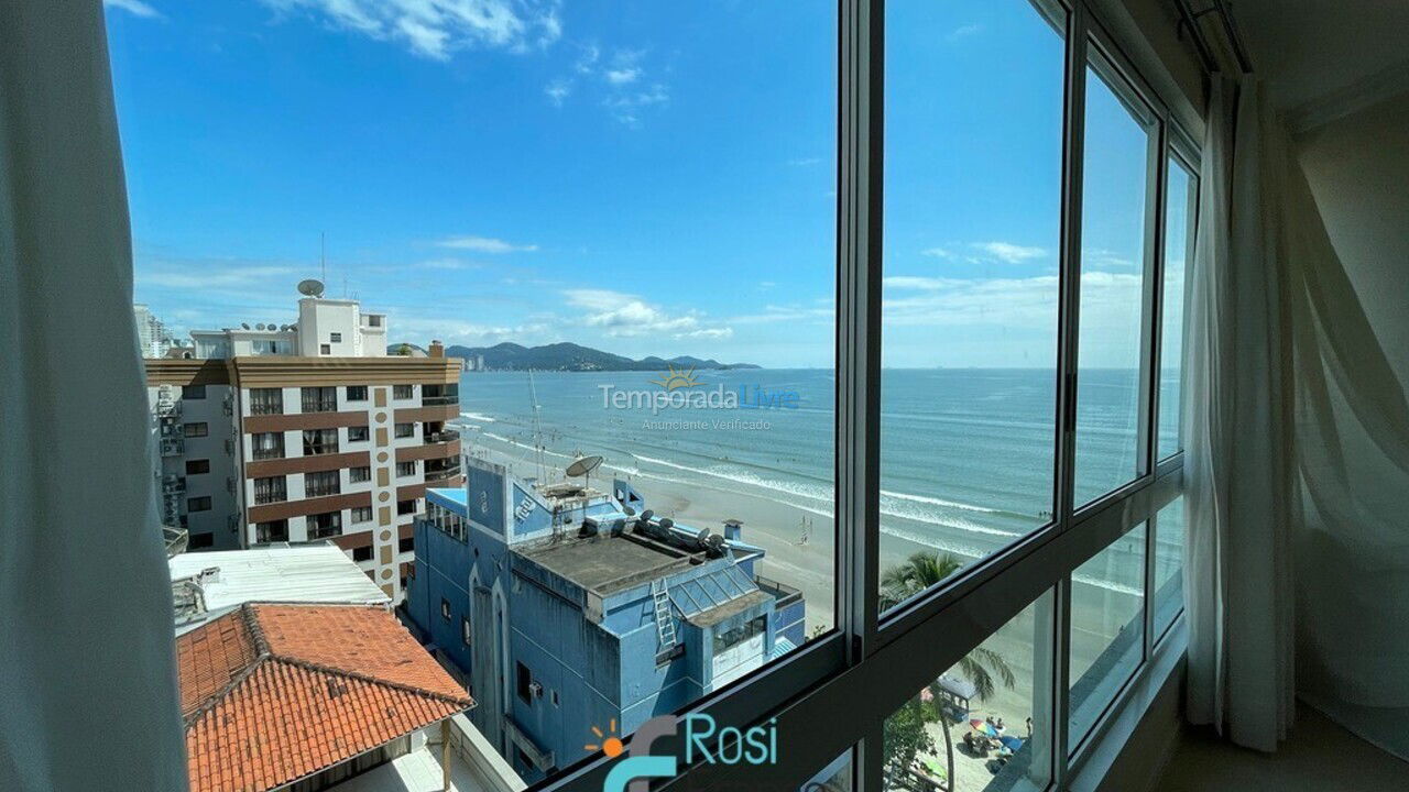 Apartamento para aluguel de temporada em Itapema (Meia Praia)