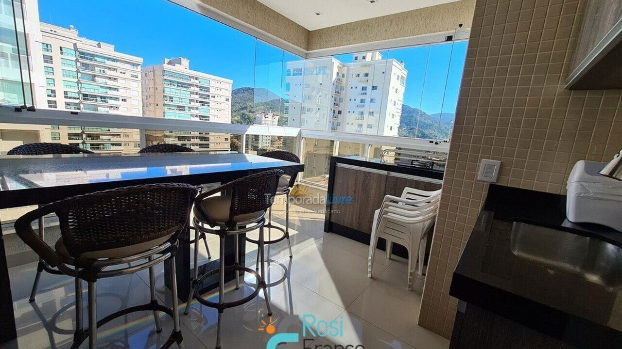 Apartment for vacation rental in Itapema (Centro)