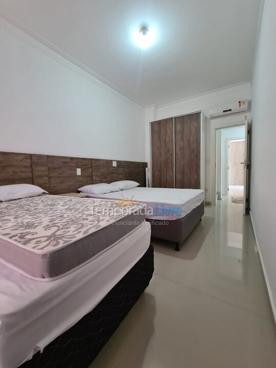 Apartamento para alquiler de vacaciones em Bombinhas (Praia de Bombas)