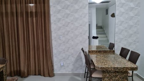 Lindo Triplex a beira mar 04 quartos casal