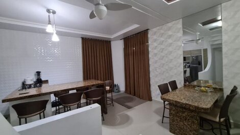 Precioso Triplex junto al mar 04 habitaciones dobles