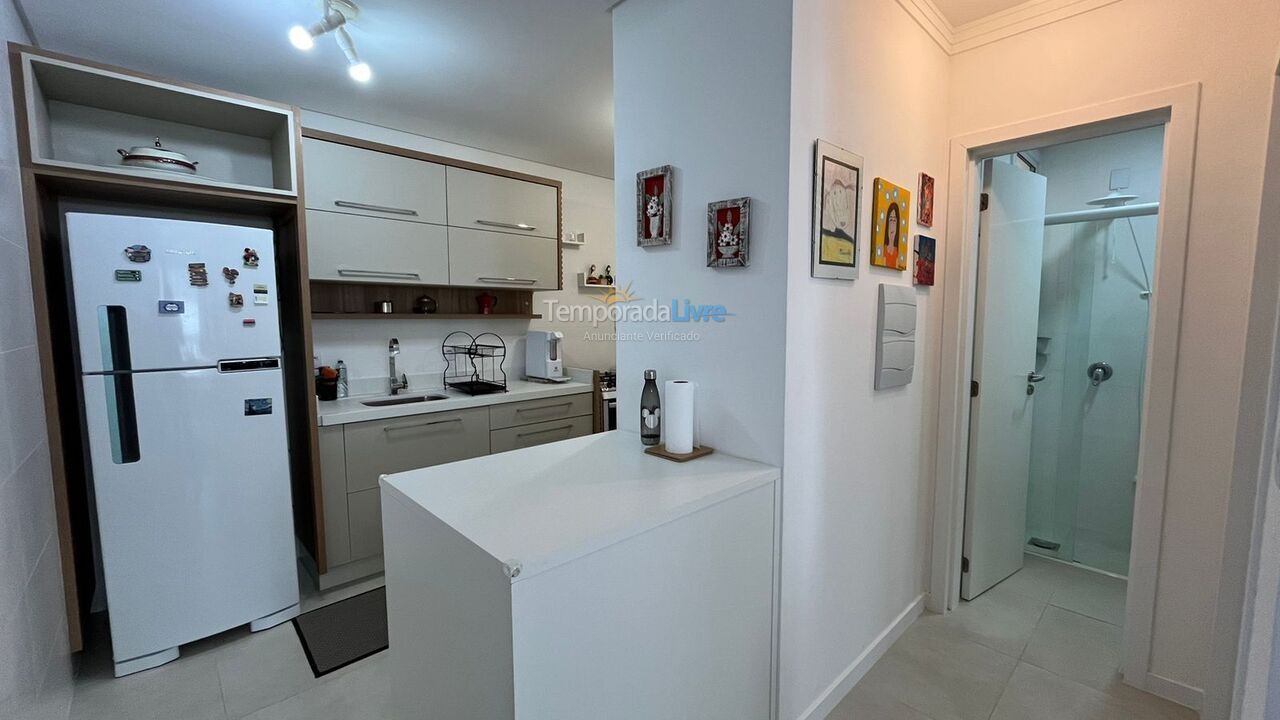 Apartamento para aluguel de temporada em Florianopolis (Praia dos Ingleses)