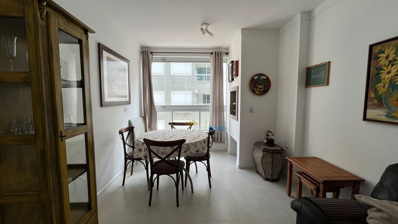 Apartamento para aluguel de temporada em Florianopolis (Praia dos Ingleses)