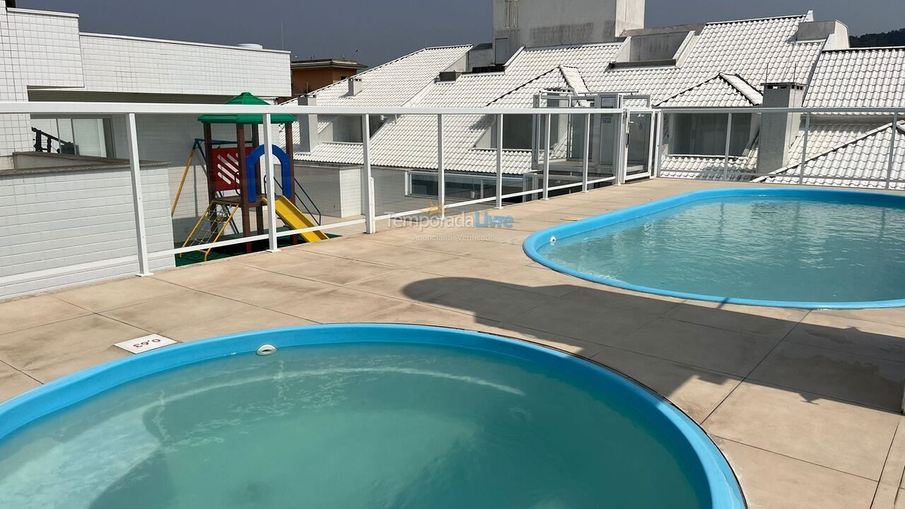 Apartamento para aluguel de temporada em Florianopolis (Praia dos Ingleses)