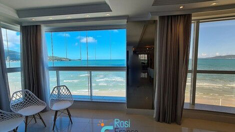 Apartamento 4 suites frente al mar Itapema SC