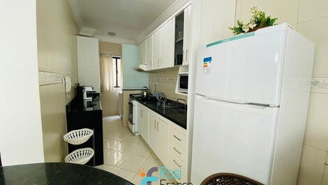 Apartamento 3 dormitórios vista mar Meia Praia SC