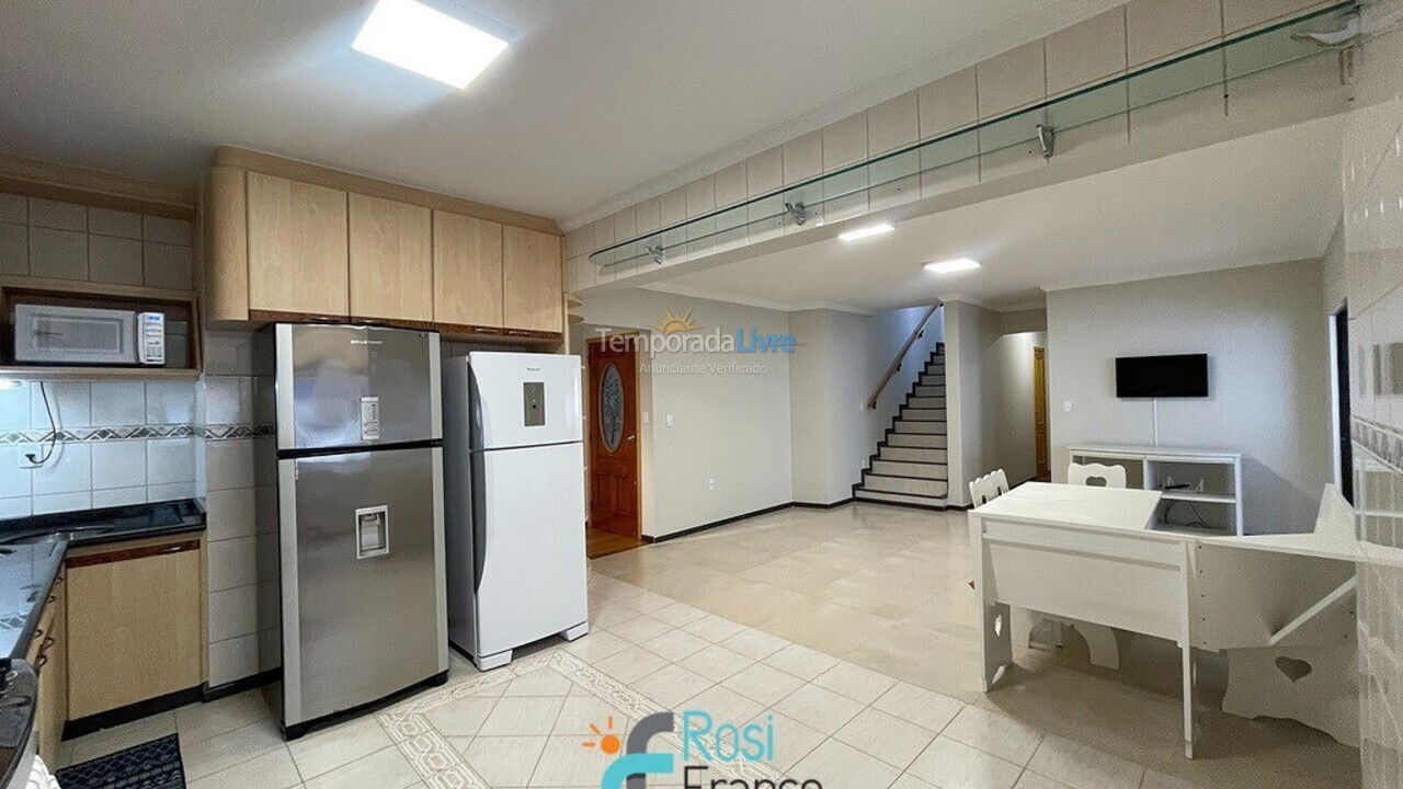 Apartamento para alquiler de vacaciones em Itapema (Meia Praia)