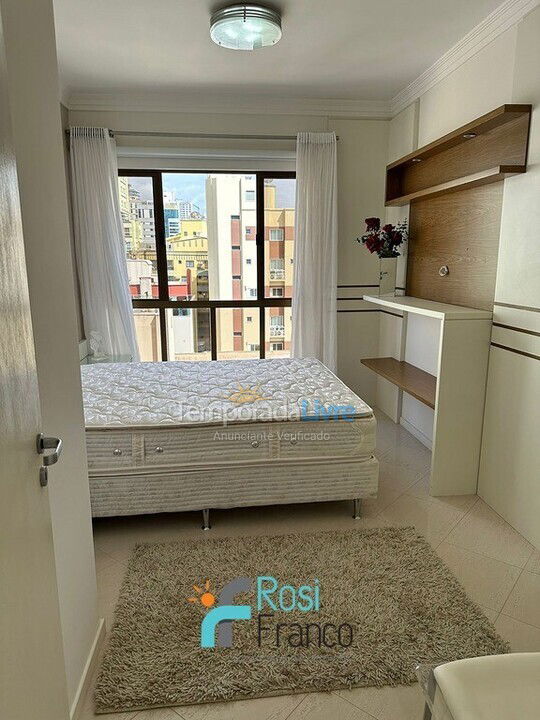 Apartment for vacation rental in Itapema (Meia Praia)