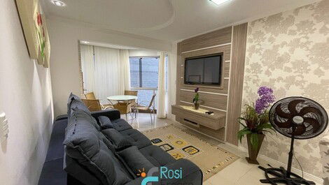 Apartamento 2 dormitórios Meia Praia