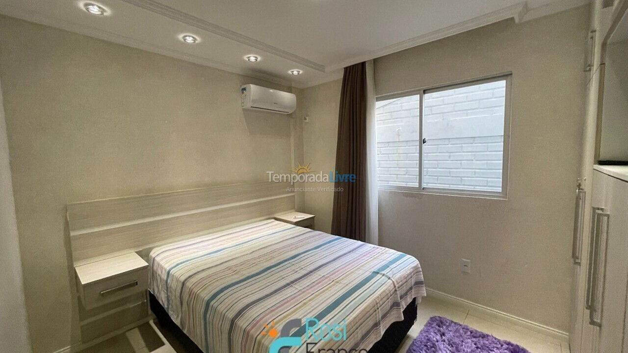 Apartamento para alquiler de vacaciones em Itapema (Meia Praia Quadra do Mar)