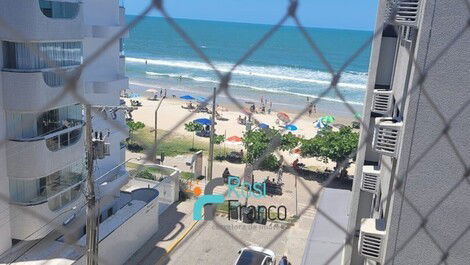 Apartamento 3 dormitorios vista al mar Meia Praia SC