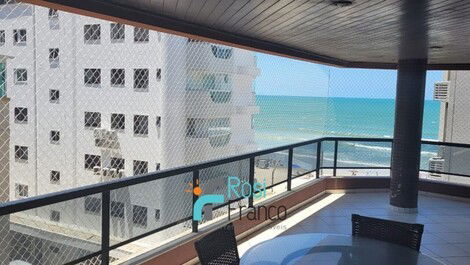 Apartamento 3 dormitórios vista mar Meia Praia SC