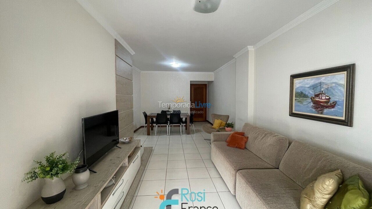 Apartamento para aluguel de temporada em Itapema (Meia Praia Quadra do Mar)